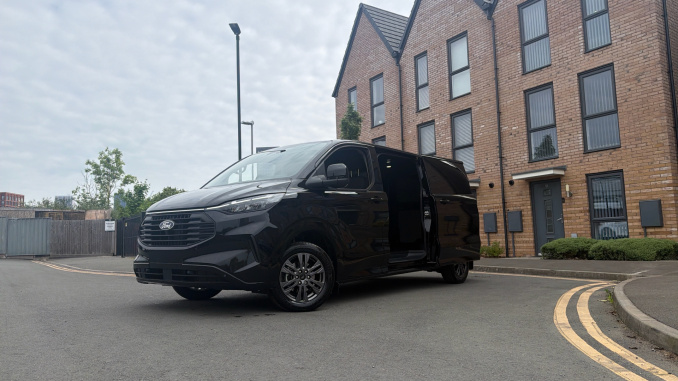 Ford Transit Custom 280 L2 Diesel Fwd 2.0 EcoBlue 136ps H1 Van Limited - Image 38